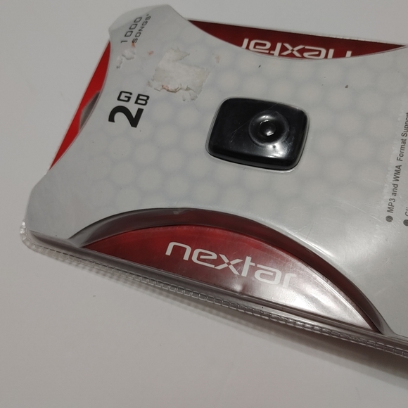 New Nextar 2gb Mp3 & WMA Format Support Player Clip On Audio Player 1000 Songs - Picture 10 of 10